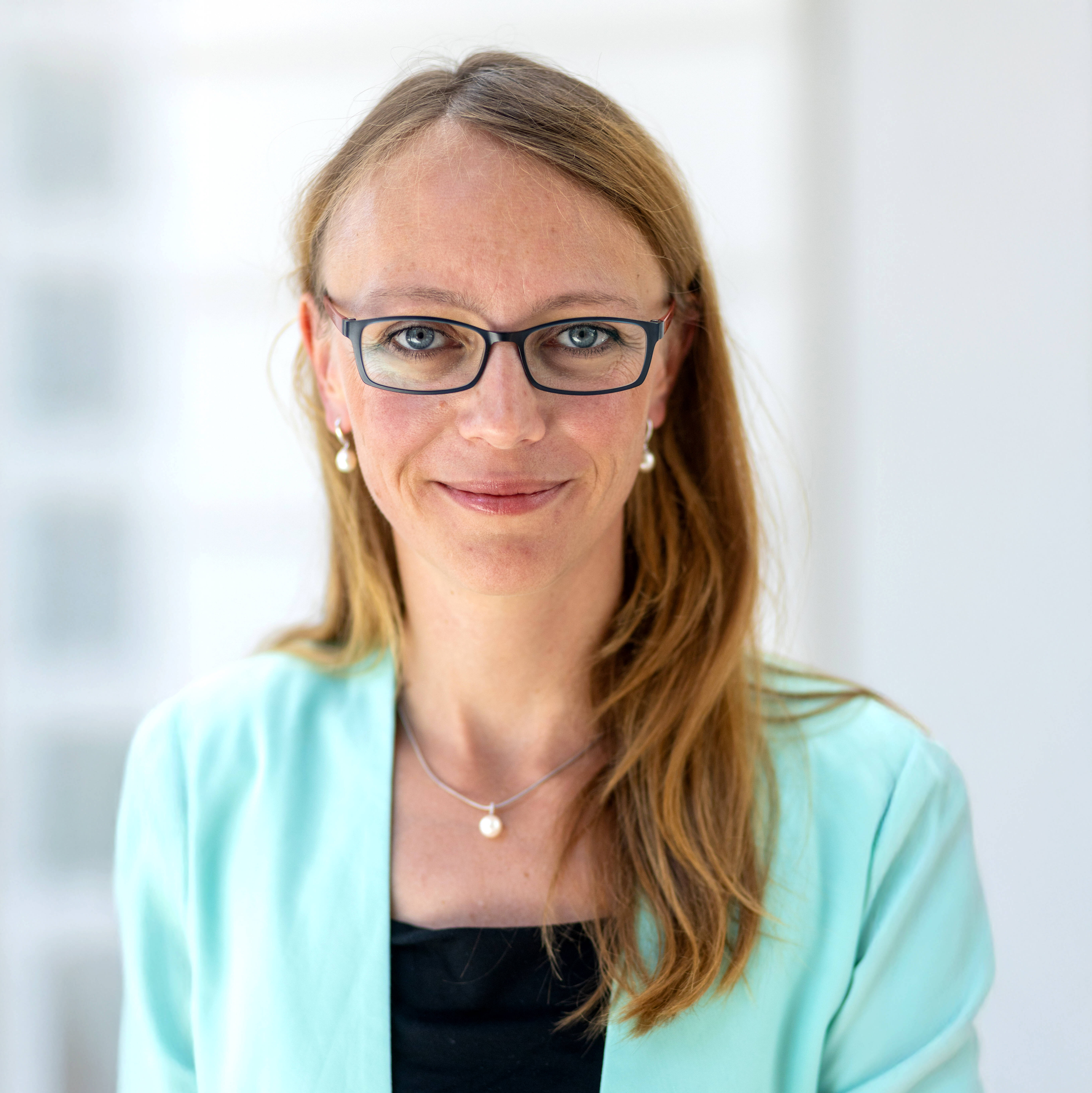 Dr. rer. med. Dr. rer. med. Anna-Henrikje Seidlein