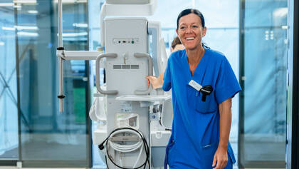 Die Helios Dr. Horst Schmidt Kliniken Wiesbaden sind im Oktober mit 30 Fachabteilungen im laufenden Betrieb in einen Neubau gezogen.