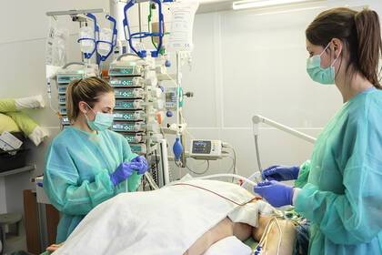 Das Pflegekompetenzgesetz läuft Gefahr, Pflege auf Assistenz zu reduzieren – trotz der eigenverantwortlichen und komplexen Aufgaben von Pflegefachpersonen.