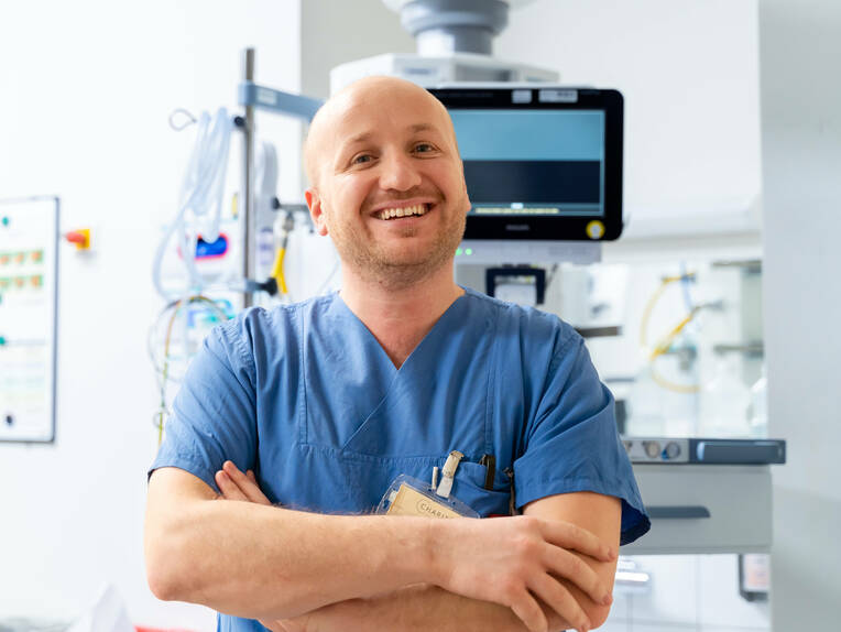 Der Sachverständigenrat Gesundheit & Pflege hat ein neues Gutachten zur Fachkräftesituation im Gesundheitssystem veröffentlicht. 