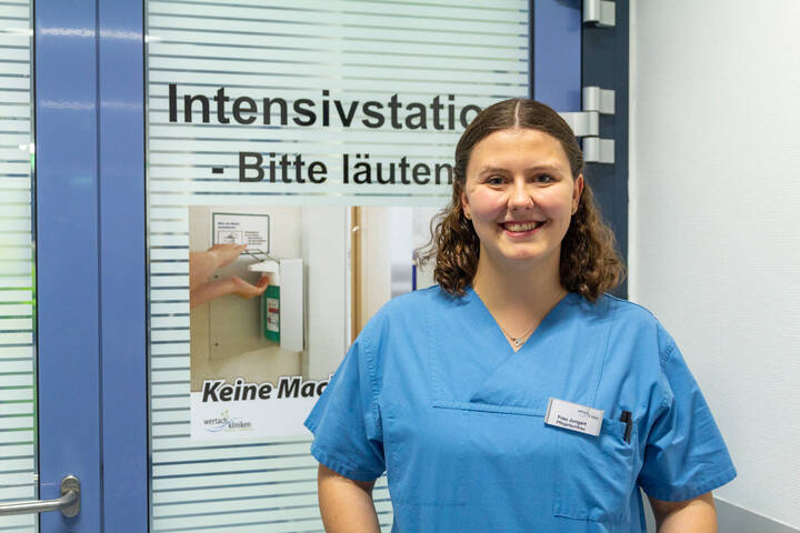 Die Wertachkliniken Bobingen und Schwabmünchen haben sich die Entlastung ihrer Mitarbeiter sowie die Stärkung des Pflegeberufs vorgenommen.