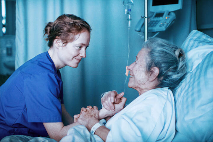 Der Spielfilm "Heldin" von Regisseurin Petra Volpe ist am Freitagabend beim Schweizer Filmpreis in Zürich als bester Spielfilm des Jahres ausgezeichnet worden. 