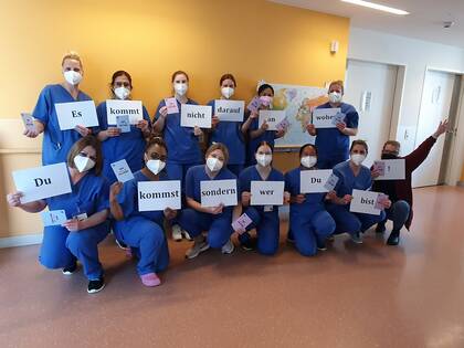 Im Universitätsklinikum Hamburg-Eppendorf sollen „Portalstationen“ eine wertschätzende Integration internationaler Pflegefachpersonen gewährleisten.