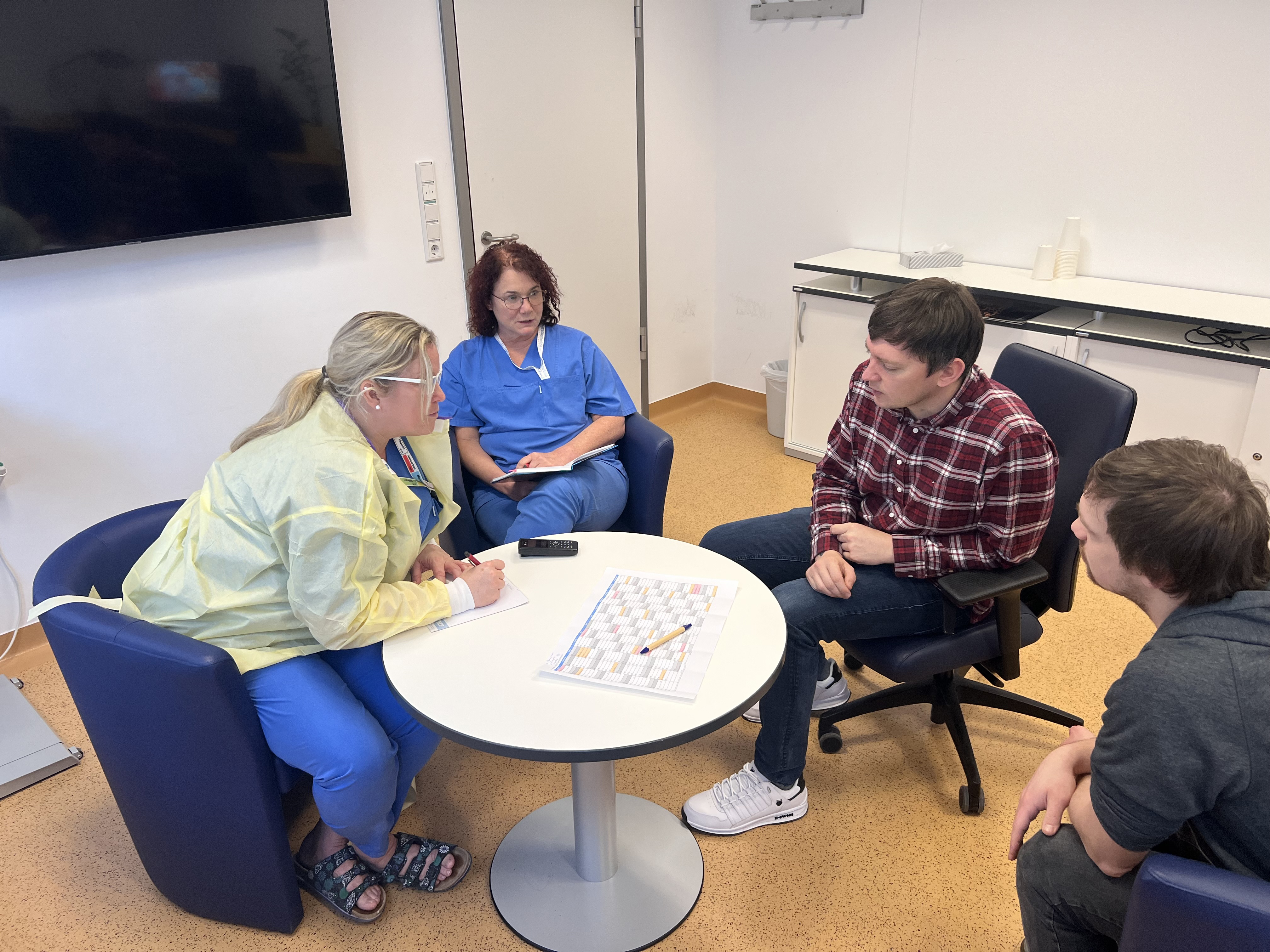 Die Universitätsmedizin Greifswald integriert akademisch qualifizierte Pflegefachpersonen systematisch in die klinische Versorgung, insbesondere in der Intensivpflege.